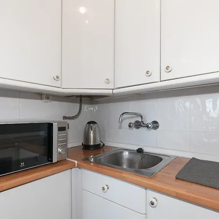 Uhc Gisamar Apartment *