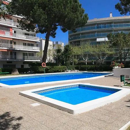 Uhc Gisamar Apartment *